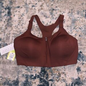 Sports bra size 32 D NWT
